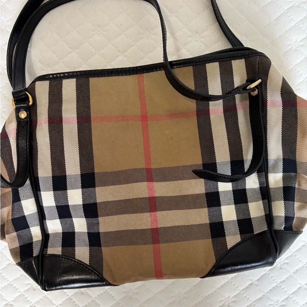 Burberry Tan and Black Tote Bag with Iconic Check Pattern - Picture 5 of 14